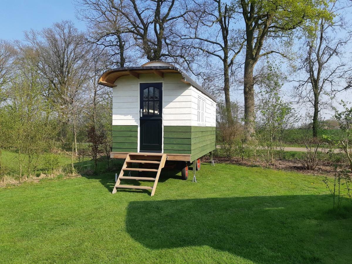B&B Pipowagen "De Luxe" Op Wellness Camping En B&B Meddo Exteriör bild